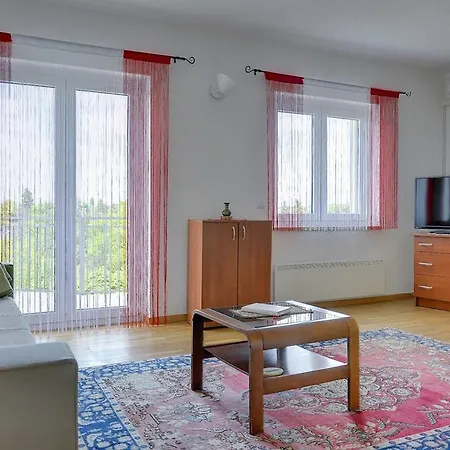 Mamuzic Apartmán