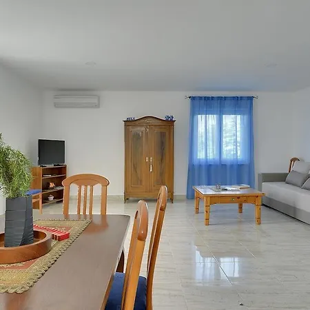 Apartment Mamuzic *